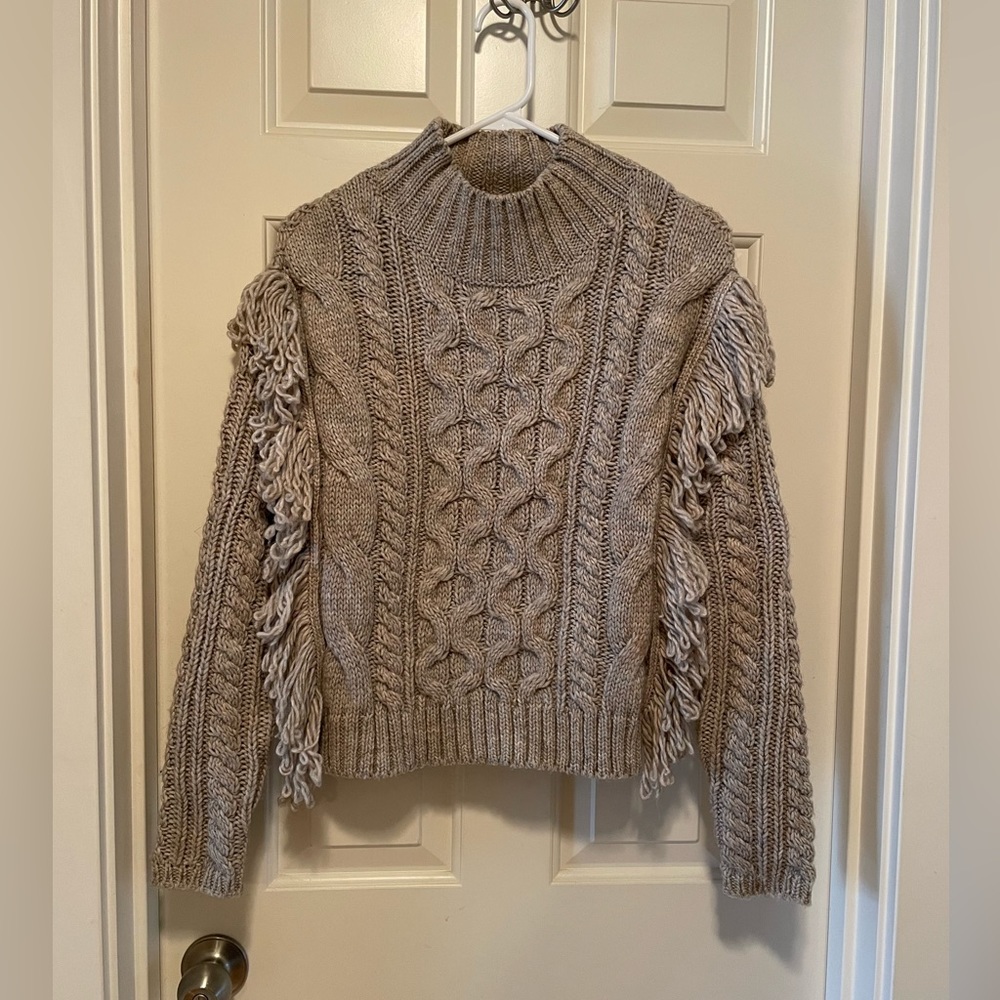 Universal Threads Sweater - Picture 2 of 5